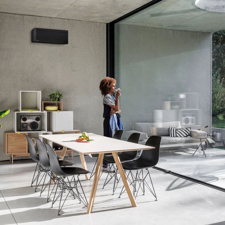 Инверторен климатик Daikin FTXA42CB/RXA42B BLACK STYLISH WiFi, 14000 BTU, Клас A++